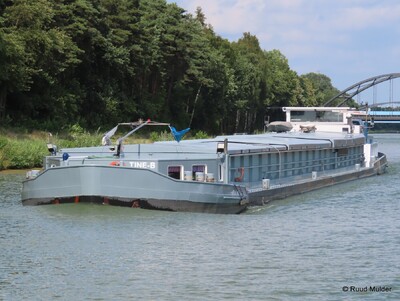 Tine-B op het Mittellandkanal Kmr 28.