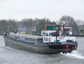 Nescio bij Zeeburg op het A'dam-Rijnkanaal.