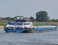 Pieter Sr. afvarend op de IJssel bij Bronckhorst.