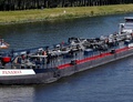 Panamax op het Schelde-Rijn kanaal, bestemming haven van Antwerpen.