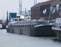 Nessekade in de Kon. Wilhelminahaven van Vlaardingen.