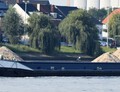Delta op het kanaal Gent Terneuzen bij veer Terdonk.
