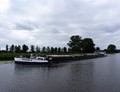 De Karola op op het Eemskanaal in Groningen.