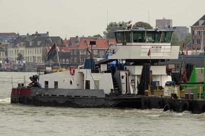 De Bison III Dordrecht.