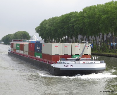 Saron op het Amsterdam Rijnkanaal.