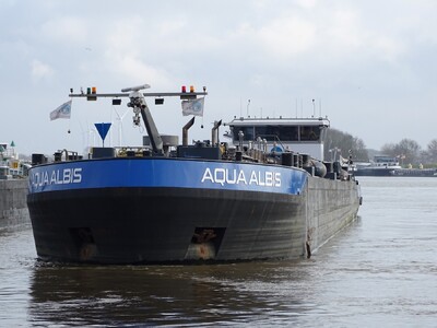 Aqua Albis de Wacht 's-Gravendeel.