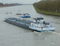 Maria op het Amsterdam-Rijnkanaal ter hoogte van de Nesciobrug.