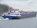 Trivor bij Zeeburg Amsterdam op het A'dam-Rijnkanaal