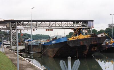Phocida 1 Avia im Au Hafen Muttenz, Basel Landschaft.
