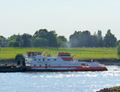 Veerhaven X - Orka in de Byland bij Lobith.