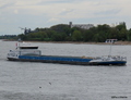 Wiljaco-F afvarend op de Rijn bij Spijk.