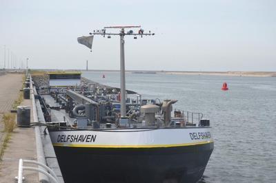 Delfshaven Yangstekanaal Europoort.