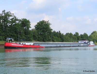 Niedersachsen 12 op het Dortmund Ems kanal.