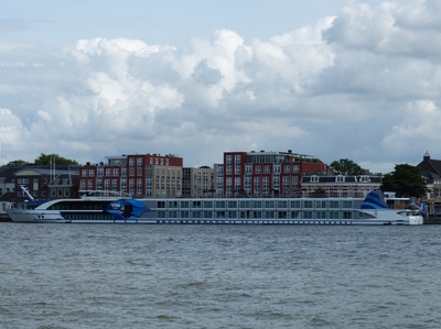 Viva Tiara in Dordrecht voor een excursie.