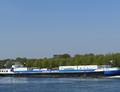 Mer Blue op de Oude Maas bij Spijkenisse.