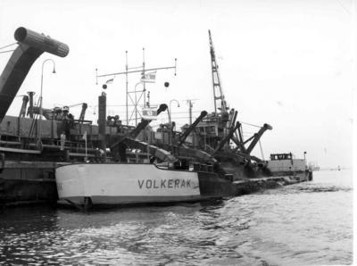 Volkerak & Ahoy.