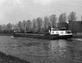 Repos Alleurs  op het Eemskanaal richting Groningen.