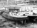 Samenvoegen van de Calpam 22 en Domphoorn bij scheepswerf Schram in Bolnes.