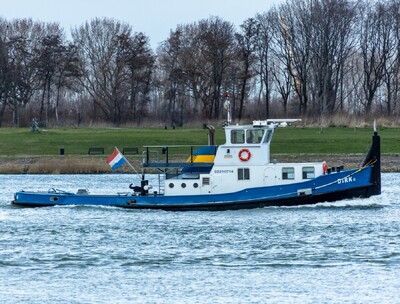 Dirk II op de Nieuwe Maas.