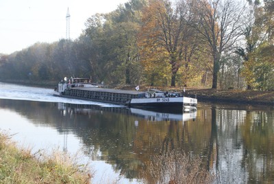 BM 5245 in Potsdam-Marquardt op het Sacrow-Paretzer Kanal.