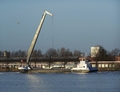 Crane Barge 1 op het Noordzeekanaal ter hoogte van Zaandam.