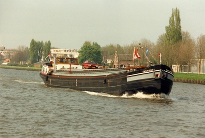 Casa-Nova op het Amsterdam-Rijnkanaal&nbsp;bij Breukelen