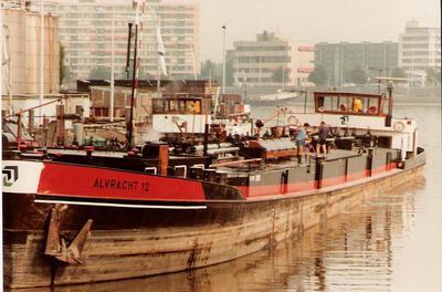 Alvracht 12 in Nassauhaven Rotterdam.