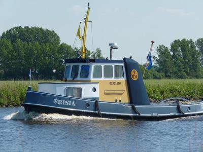 De Frisia op het Prinses Margrietkanaal.