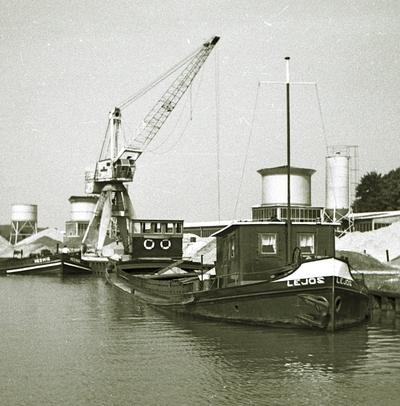 De Lejos op het Dortmund-Eemskanaal (1961).