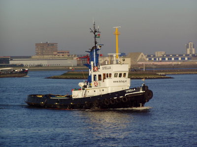 De Stella derde Petroleumhaven Rotterdam.