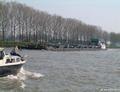 De Geulhaven met de duwboot Carera Loenersloot.