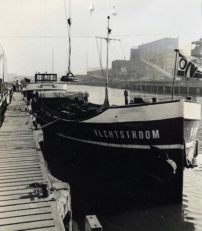 Vechtstroom in de Staalhaven in IJmuiden.
