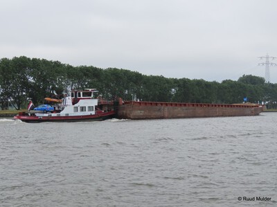 Laco 13 & Ronald op het Amsterdam Rijnkanaal bij Diemen.