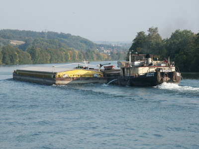 De Sylvia op de Donau.