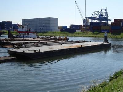 De Pos Waalhaven Rotterdam.