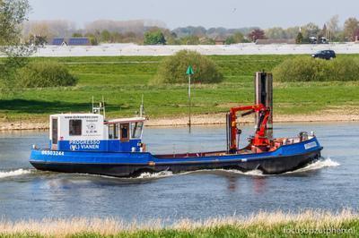 Progresso op de IJssel in Zutphen.
