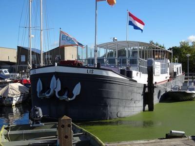 De Lis jachthaven Alphen a/d Rijn.