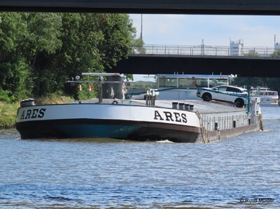 Ares op het Mittellandkanal Kmr 99.