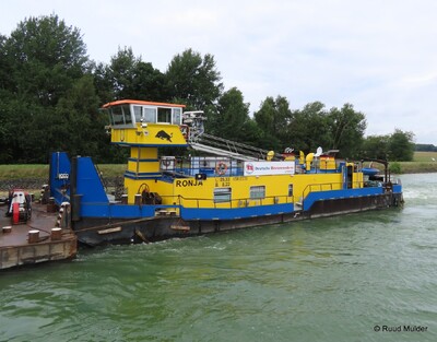 Ronja op het Elbeseiten kanal Kmr 23.