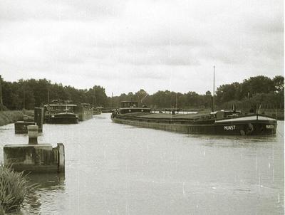 De Münster 6 in 1951 op het Dortmund-Ems-Kanal.