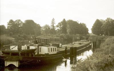 Onbekend motorschip Rhein-Herne-Kanal 1951.