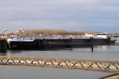 Tripolis Zuidervoorhaven Hansweert.