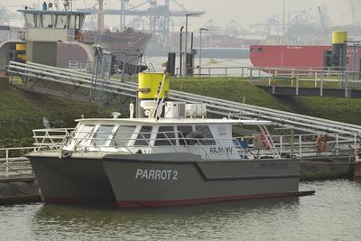 De Parrot 2 Waalhaven Rotterdam.