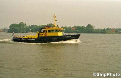 Havendienst 7 op de Nieuwe Maas te Schiedam.