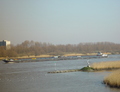 De Emden 1 met het mvs Emden Spijkenisse.
