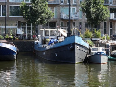 Onbekende woonschip Amsterdam.