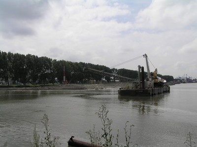 Onbekende ponton Waalhaven Rotterdam.