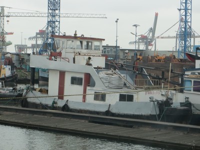Onbekende duwboot Waalhaven Rotterdam.