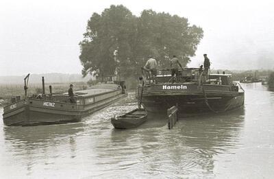 Heinz in 1949 op het Dortmund-Ems-Kanal.