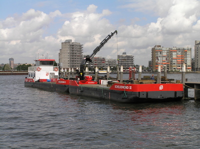 Scheldemond II met het werkvaartuig Scheldemond Dordrecht.